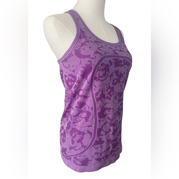 Lululemon Swiftly Tech Racerback Heathered Tender Violet Sz 6 - Picture 4 of 8